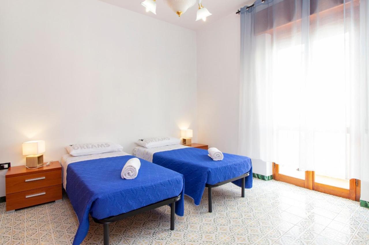 Paoli 95 Apartment Alghero Bagian luar foto